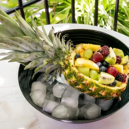 公寓 Famelia Lampiris *