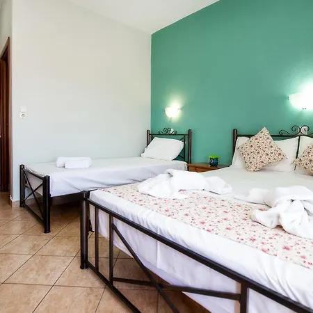 Famelia Lampiris 公寓