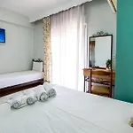 Apartment Famelia Lampiris *