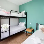 Famelia Lampiris Apartment Potos