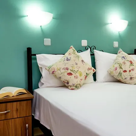 Appartement Famelia Lampiris Potos