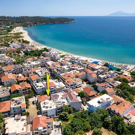 Famelia Lampiris Appartement Potos