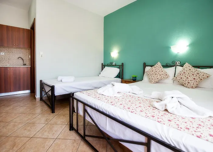 Famelia Lampiris 公寓