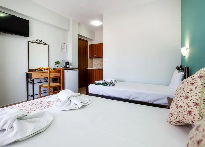 Famelia Lampiris 公寓 *