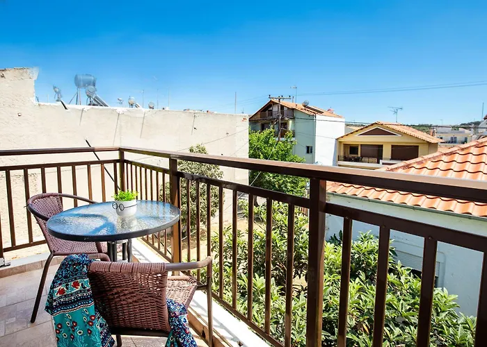 Famelia Lampiris 波托什