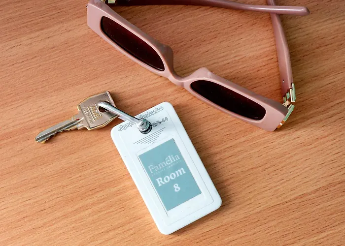 Famelia Lampiris * 波托什