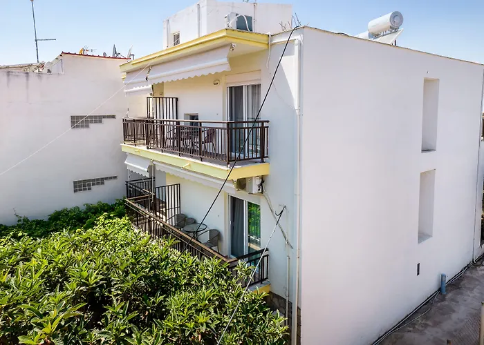 Famelia Lampiris 公寓