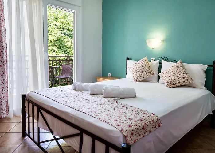 公寓 Famelia Lampiris 波托什