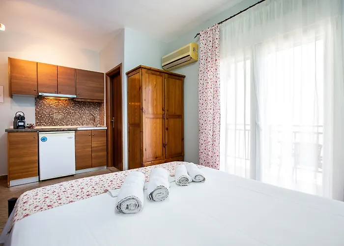 Famelia Lampiris 公寓 波托什