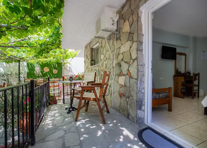 Famelia Lampiris 公寓 波托什